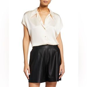 Vince Silk top size medium, chiffon color, button up, soft classic kibby